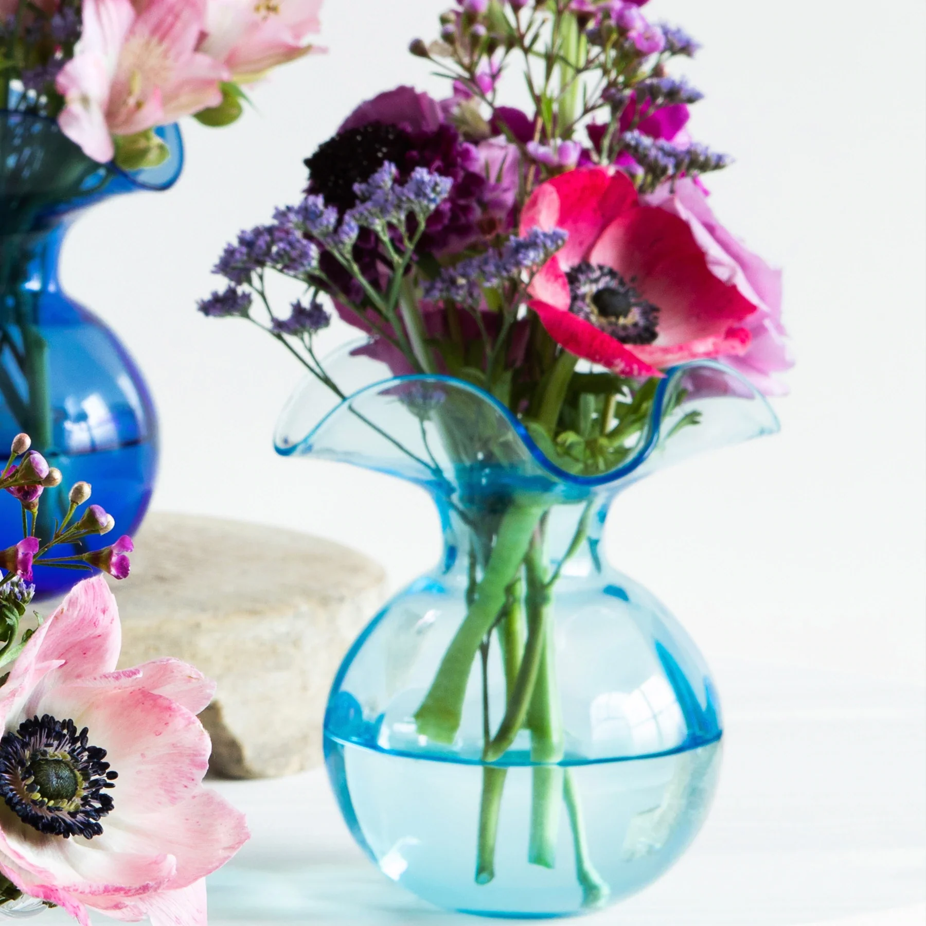 Hibiscus Glass Aqua Bud Vase - Image 2