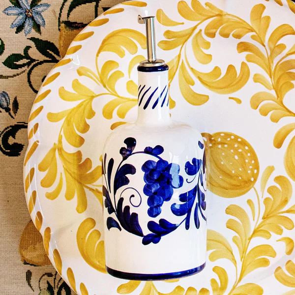 Arezzo Cobalt Olive Oil Bottle - Image 4