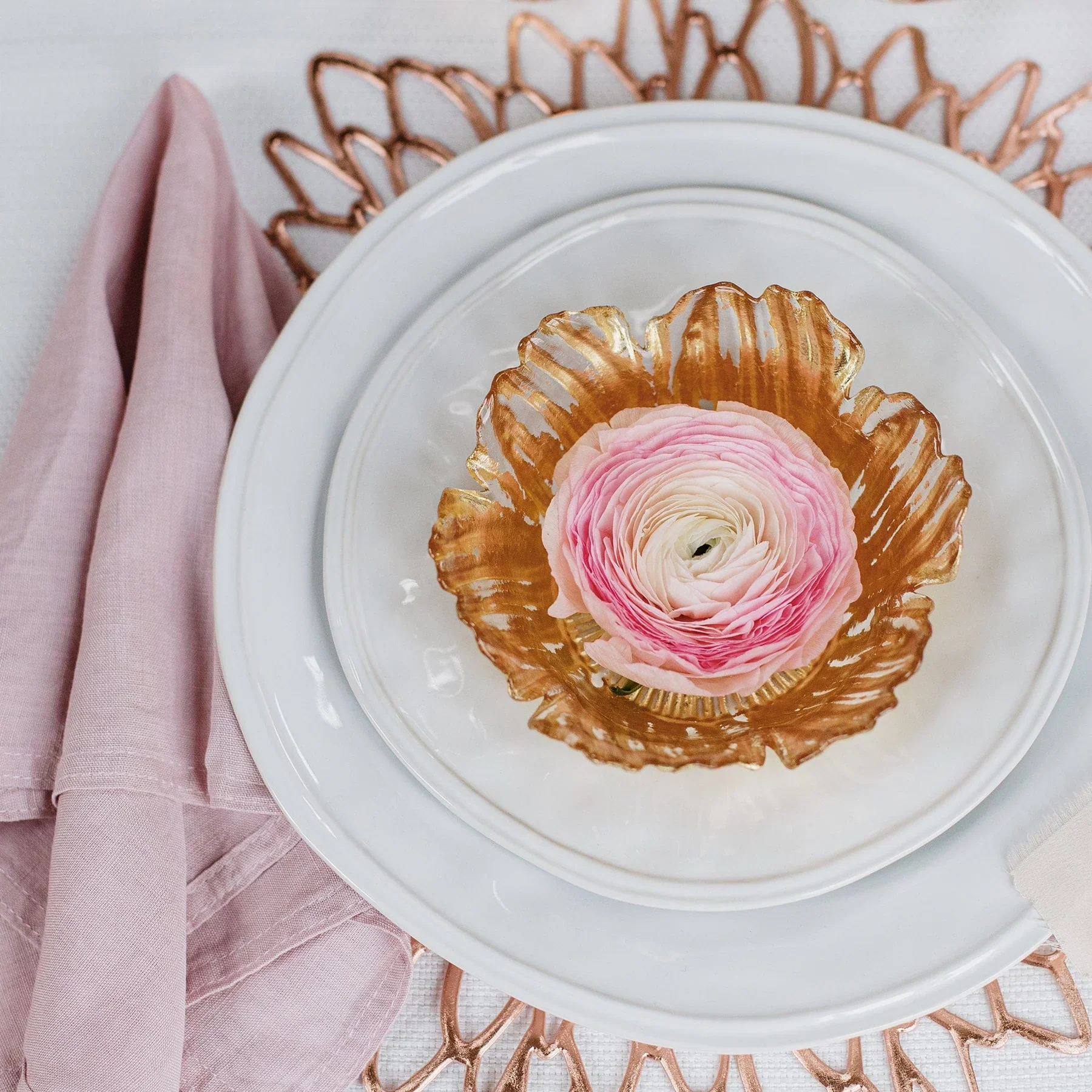 Aria White Dinner Plate - Image 4