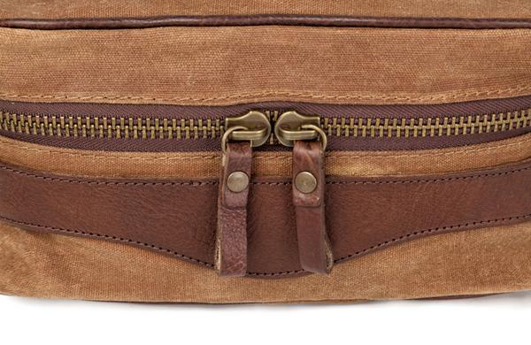 Campaign Waxed Canvas Square Shave Kit - Image 5