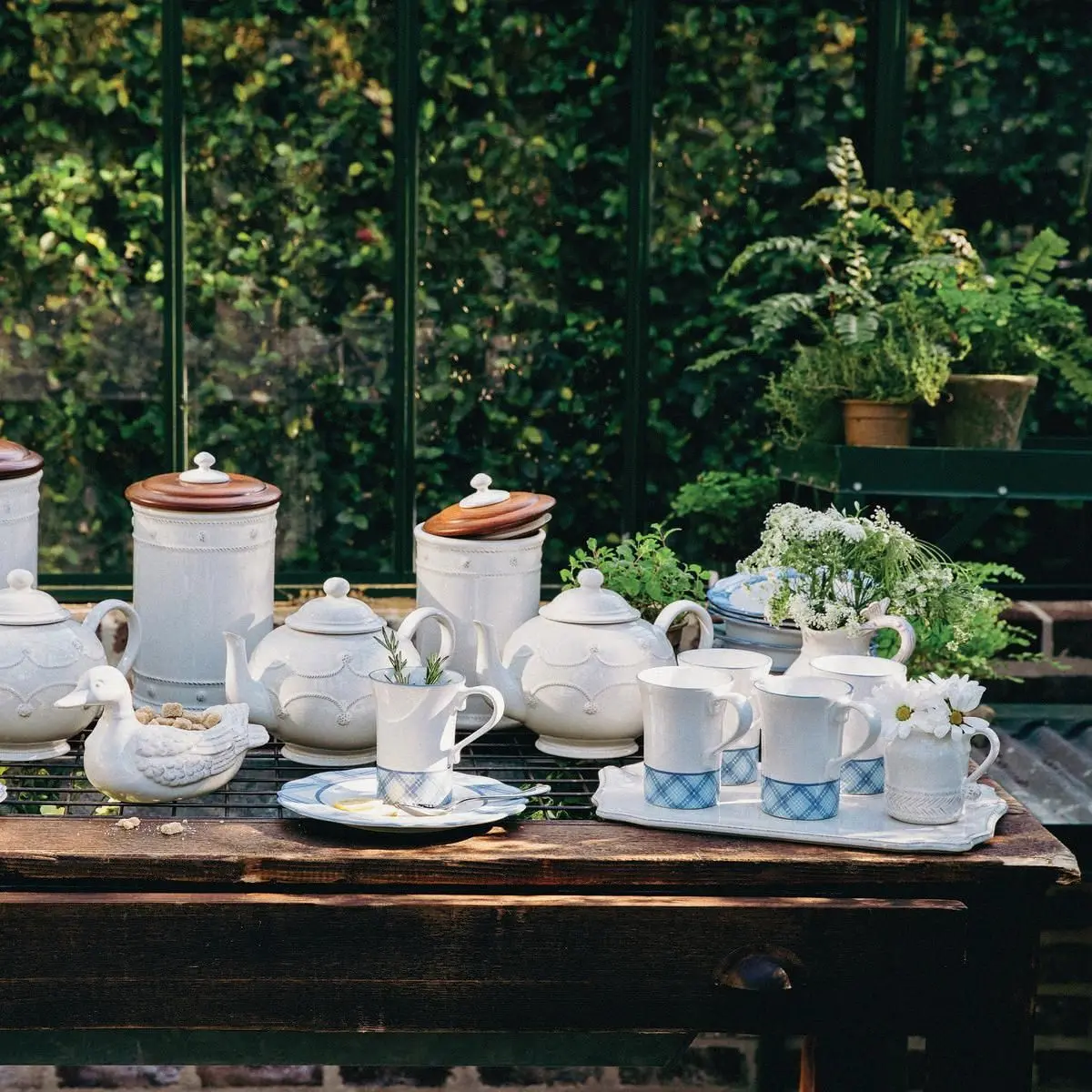 Clever Creatures Marguerite Pitcher/Creamer - Image 3