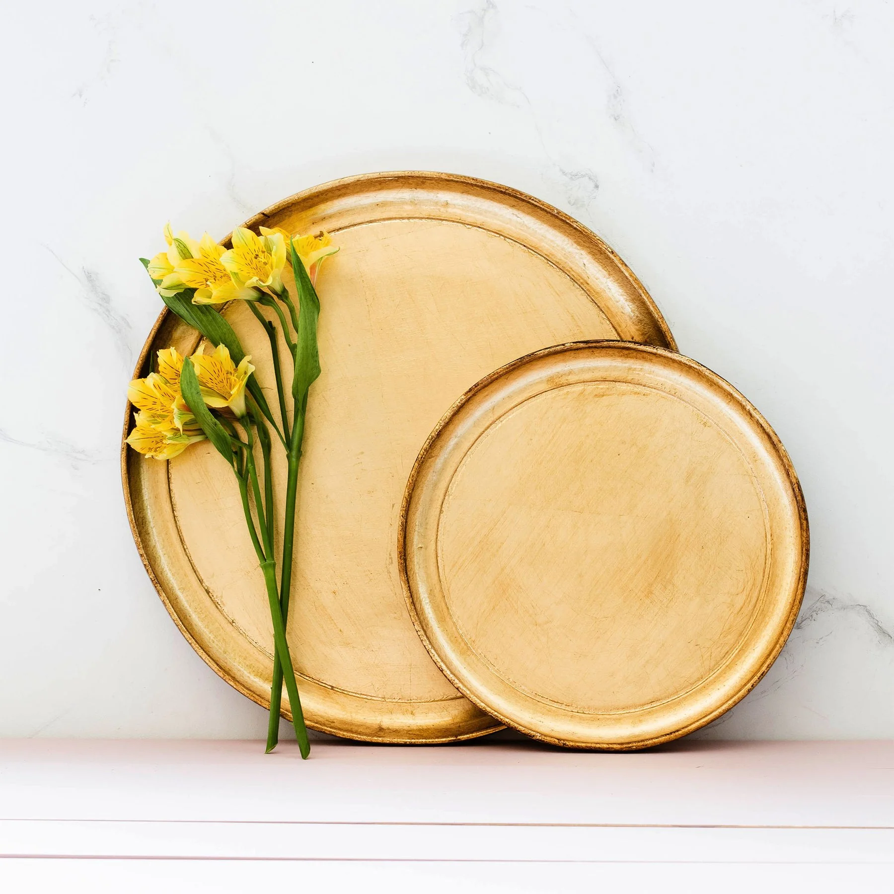Florentine Wooden Accessories Medium Round Tray - Image 2