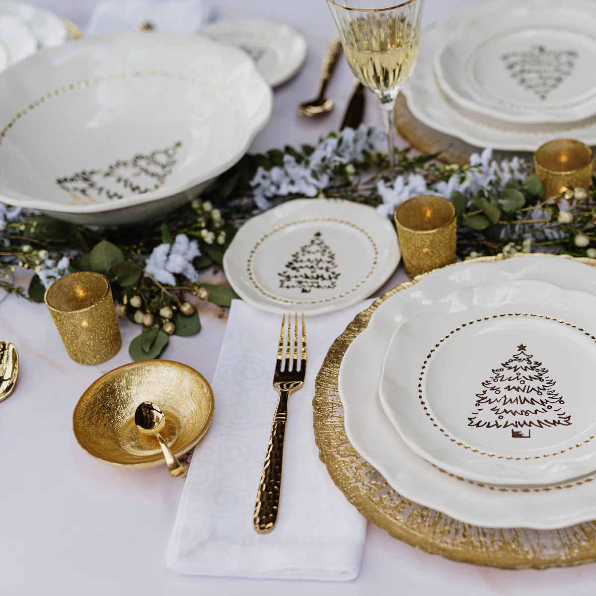 Giorno di Festa Medium Serving Bowl - Image 4
