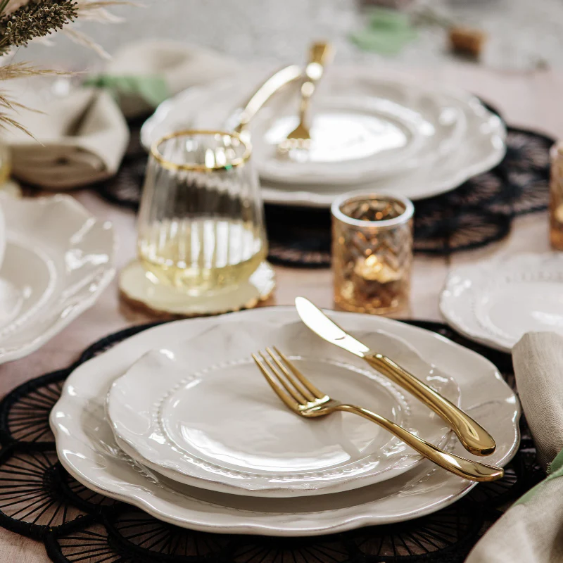 Giorno White Dinner Plate - Image 3