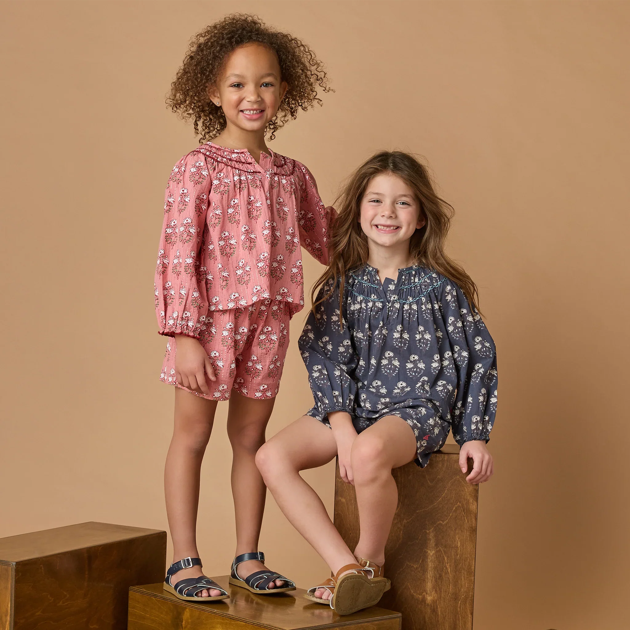 Girls Theodore Short - Navy Strawflower - Image 4