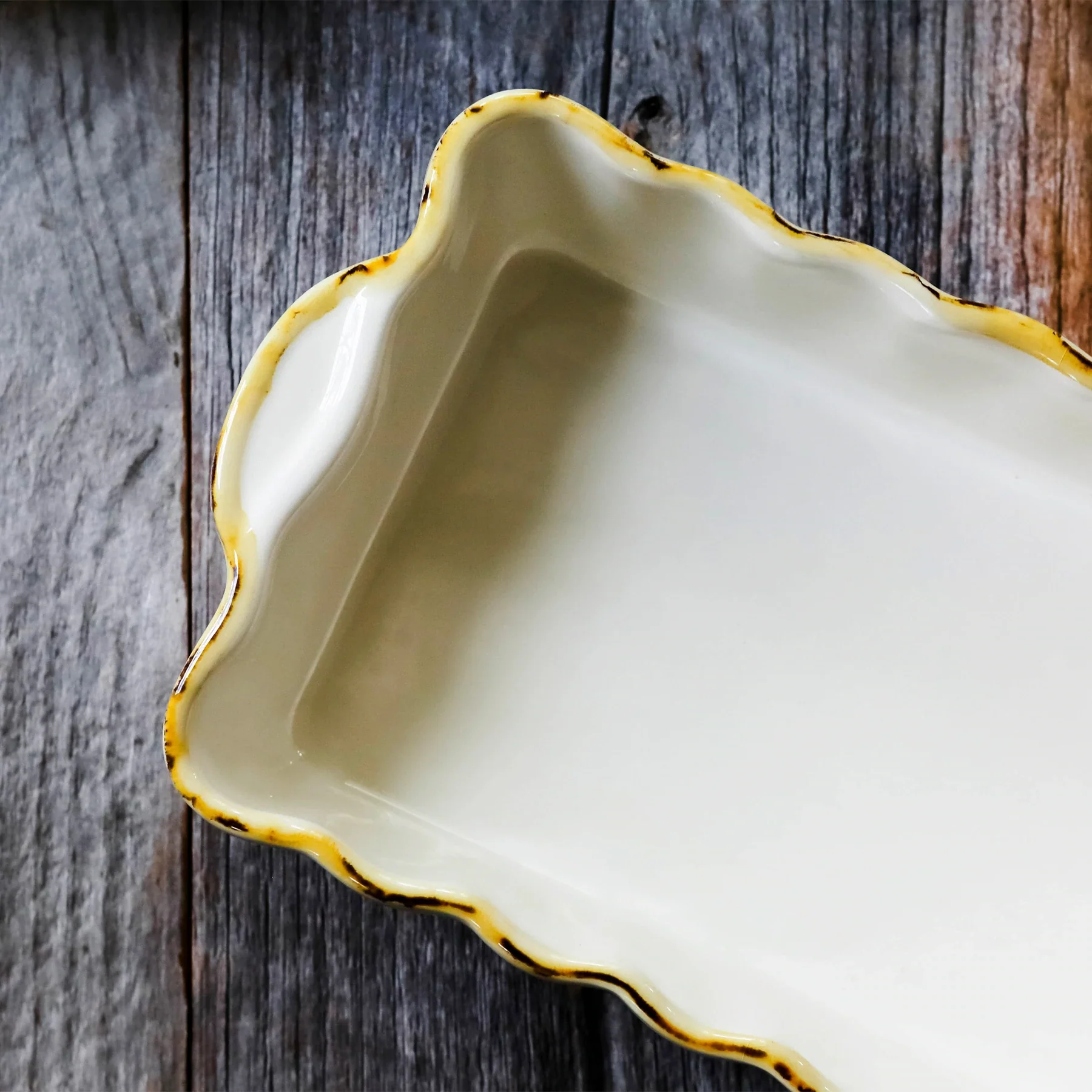 Italian Bakers White Small Rectangular Baker - Image 5