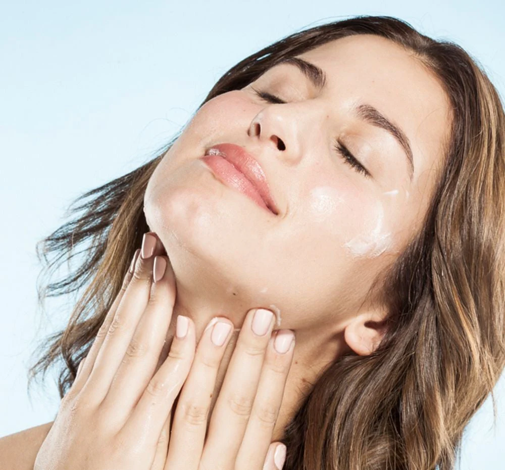 Kale Water Weightless Moisturizer - Image 4