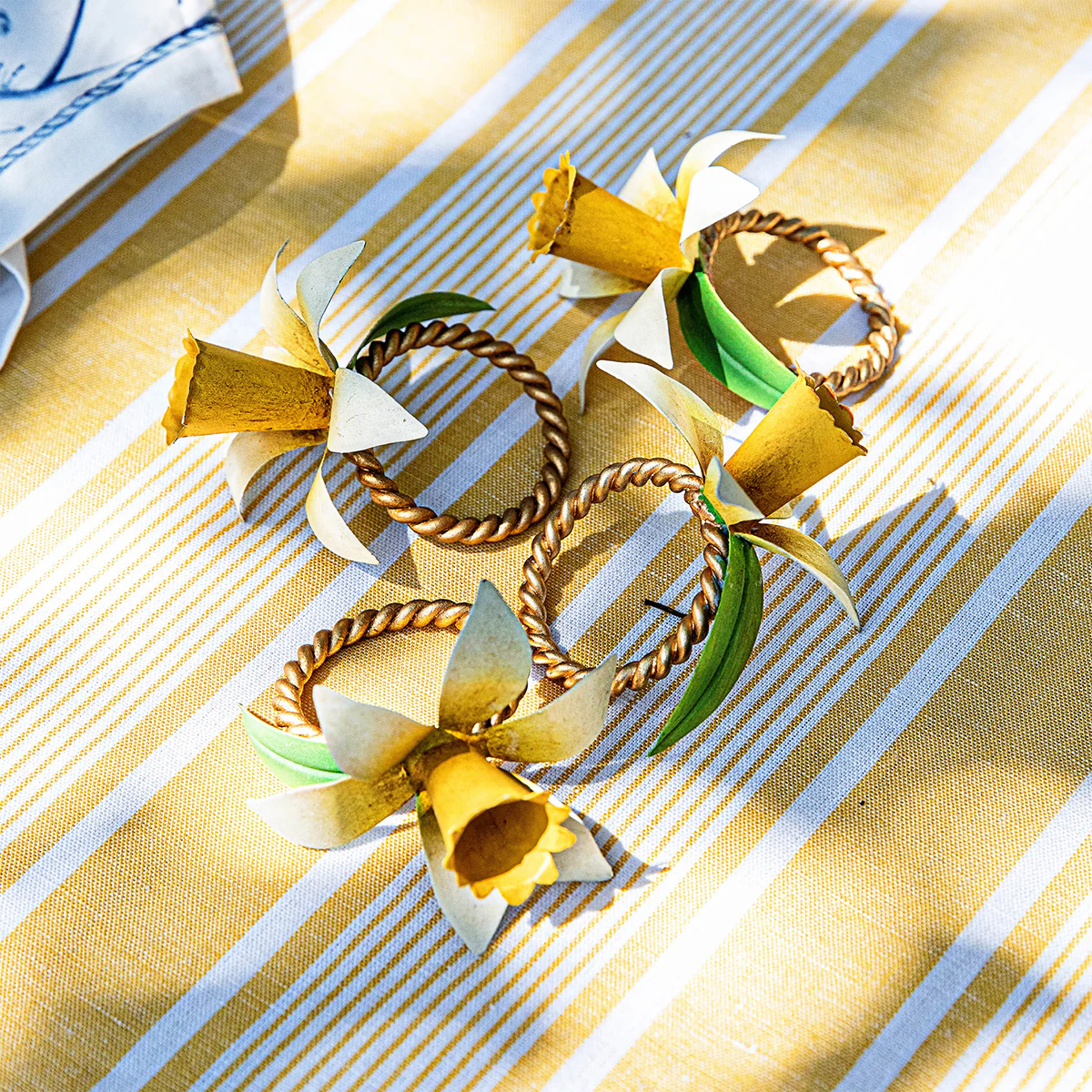 Meadow Walk Daffodil Napkin Ring, Set/4 - Yellow - Image 5
