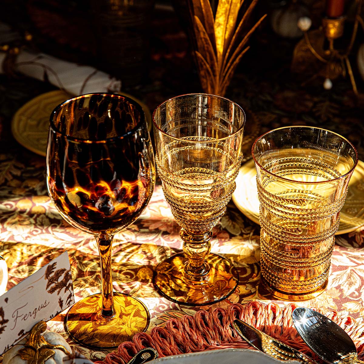 Puro Tortoiseshell Wine Glass - Image 3