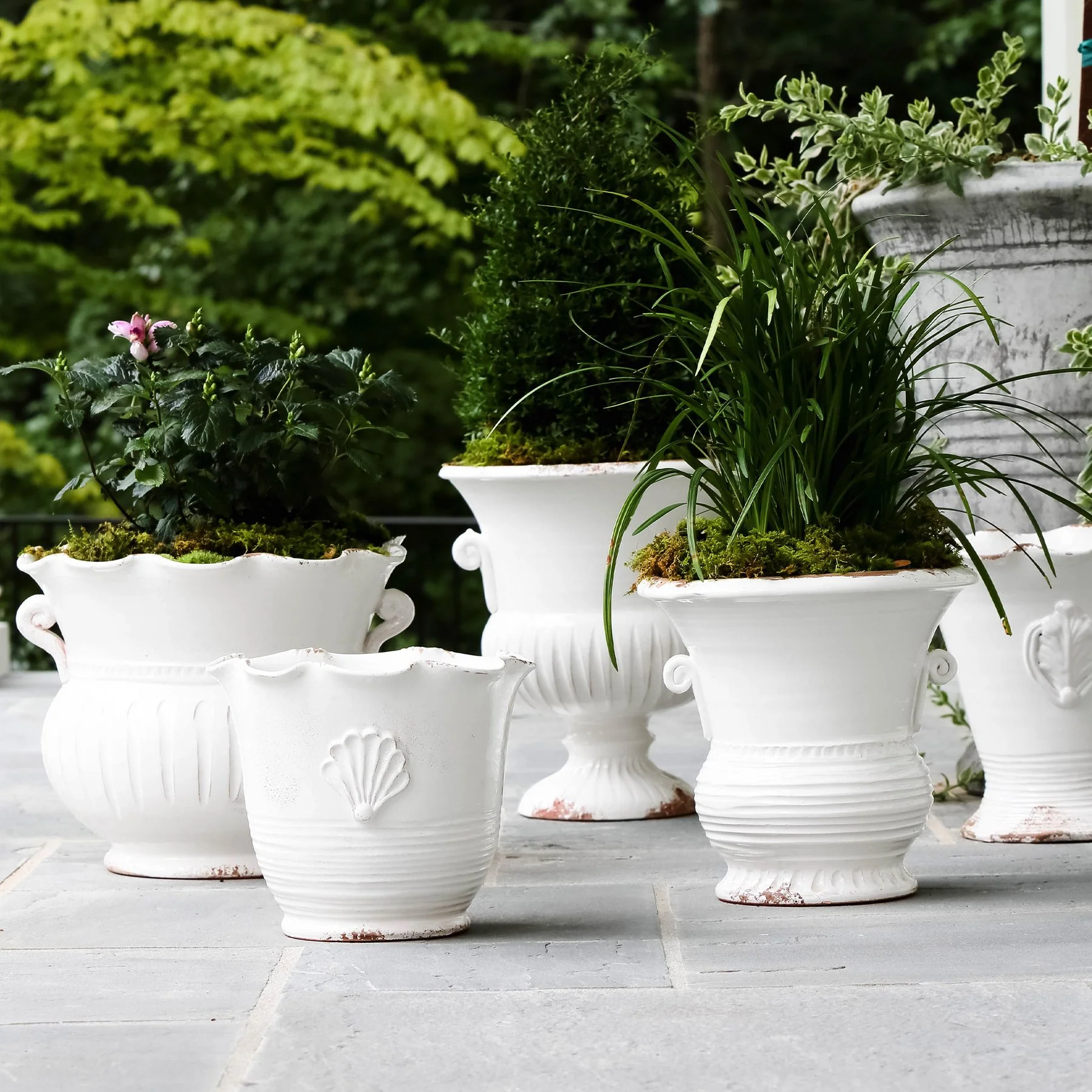 Rustic Garden White Medium Flair Planter - Image 3