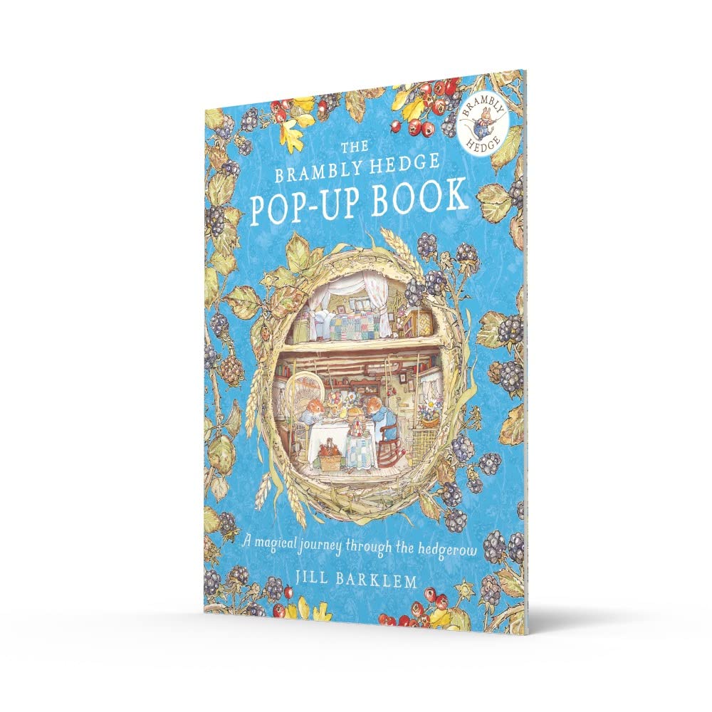 The Brambly Hedge Pop-Up Book - Image 5