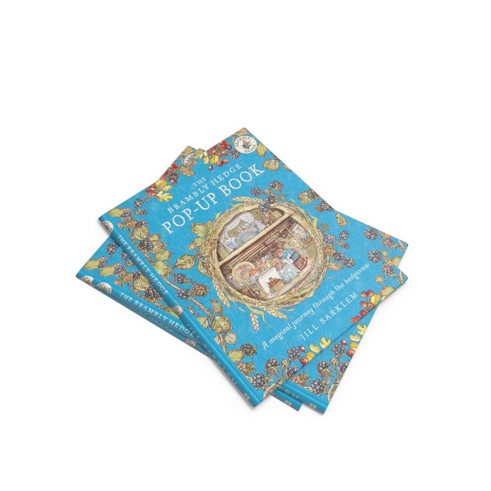 The Brambly Hedge Pop-Up Book - Image 7