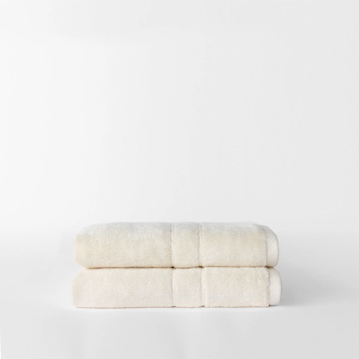 The Premium Plush Hand Towel - Image 4