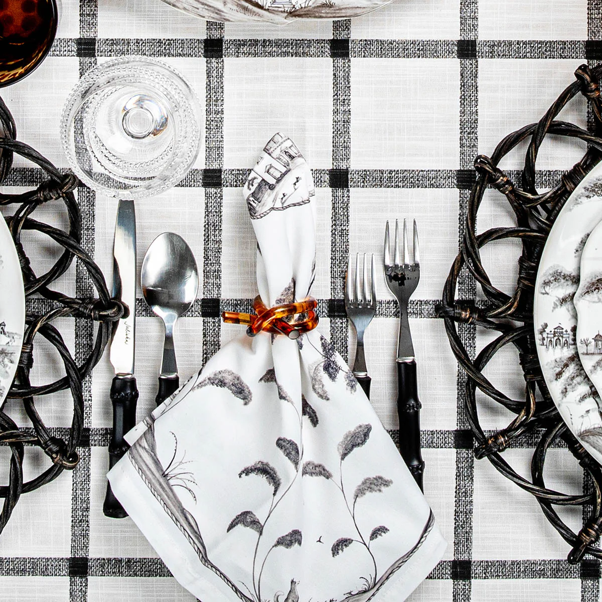 Tortoise Knot Napkin Ring - Image 6