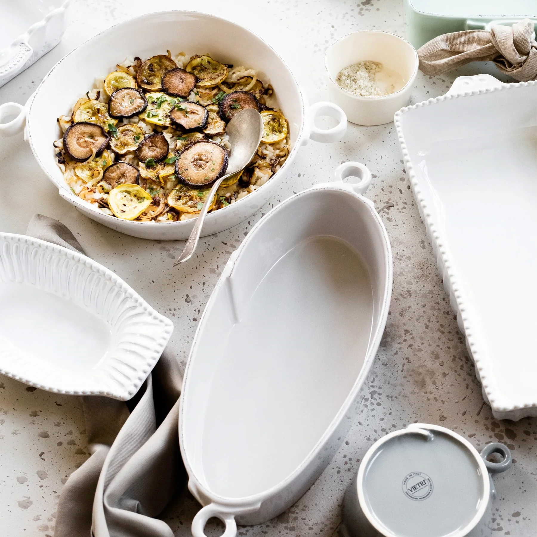 Lastra White Condiment Bowl - Image 4