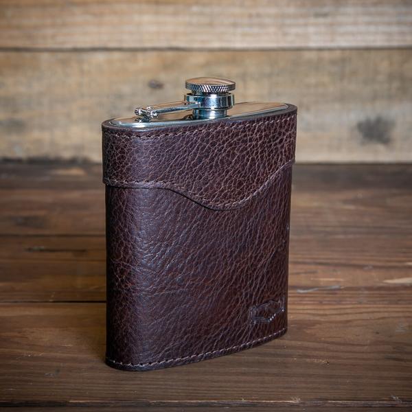 White Wing Legacy Leather Flask - Image 3