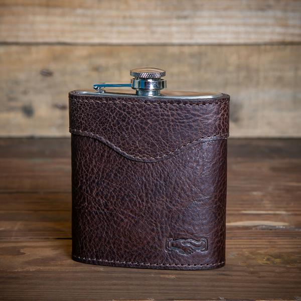 White Wing Legacy Leather Flask - Image 4