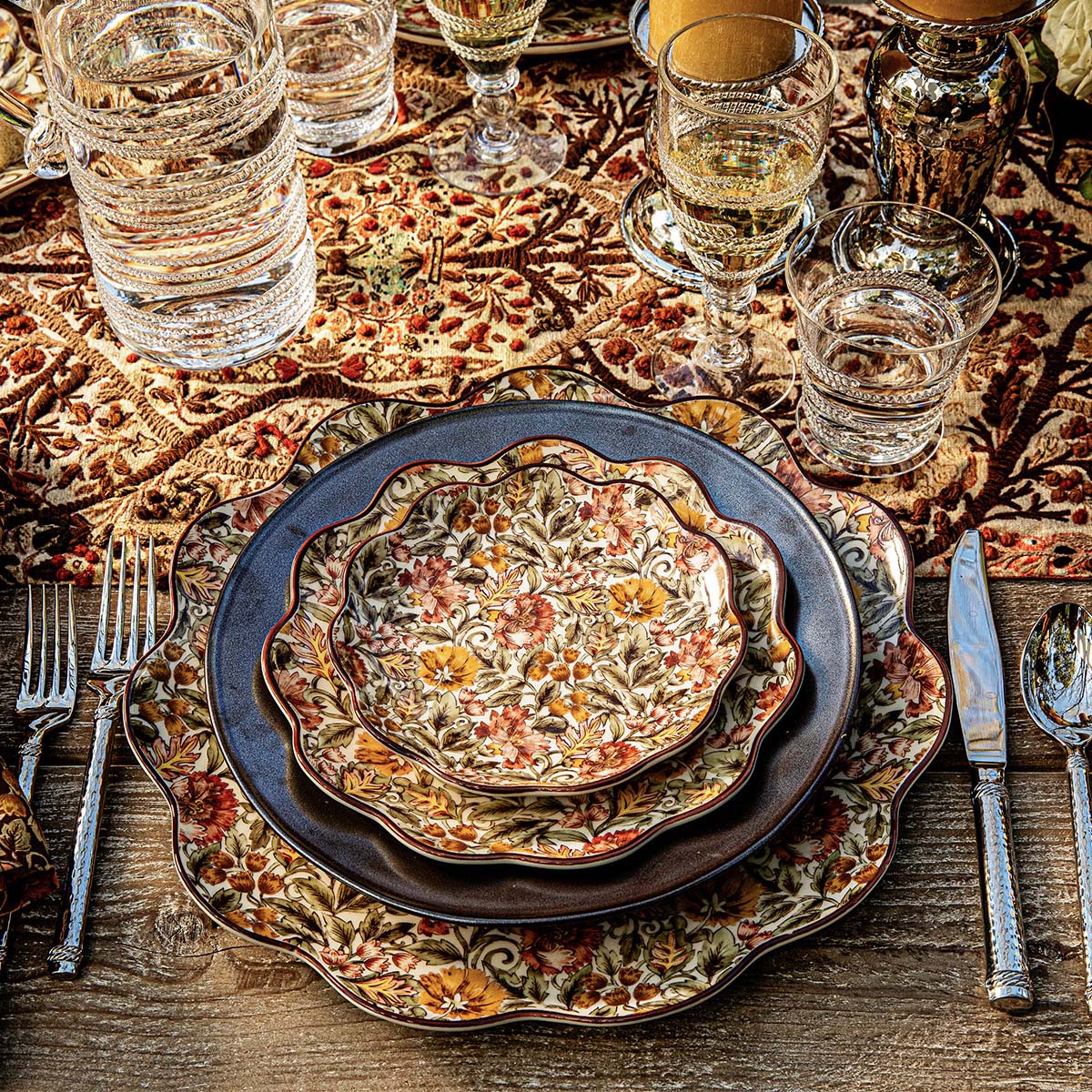 Willa Charger/Platter - Amber - Image 4